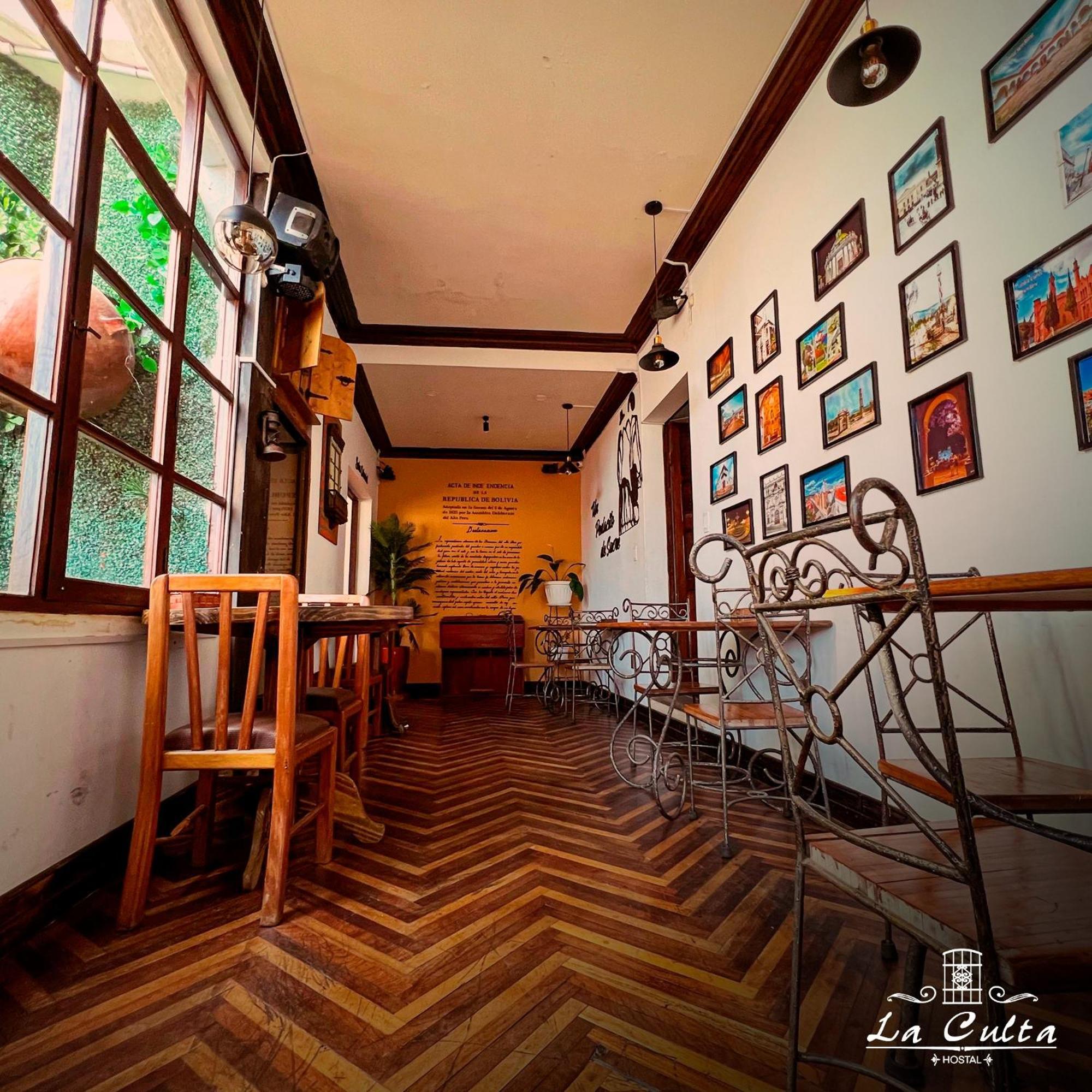 La Culta Hostal & Casa Cultural Сукре Екстериор снимка