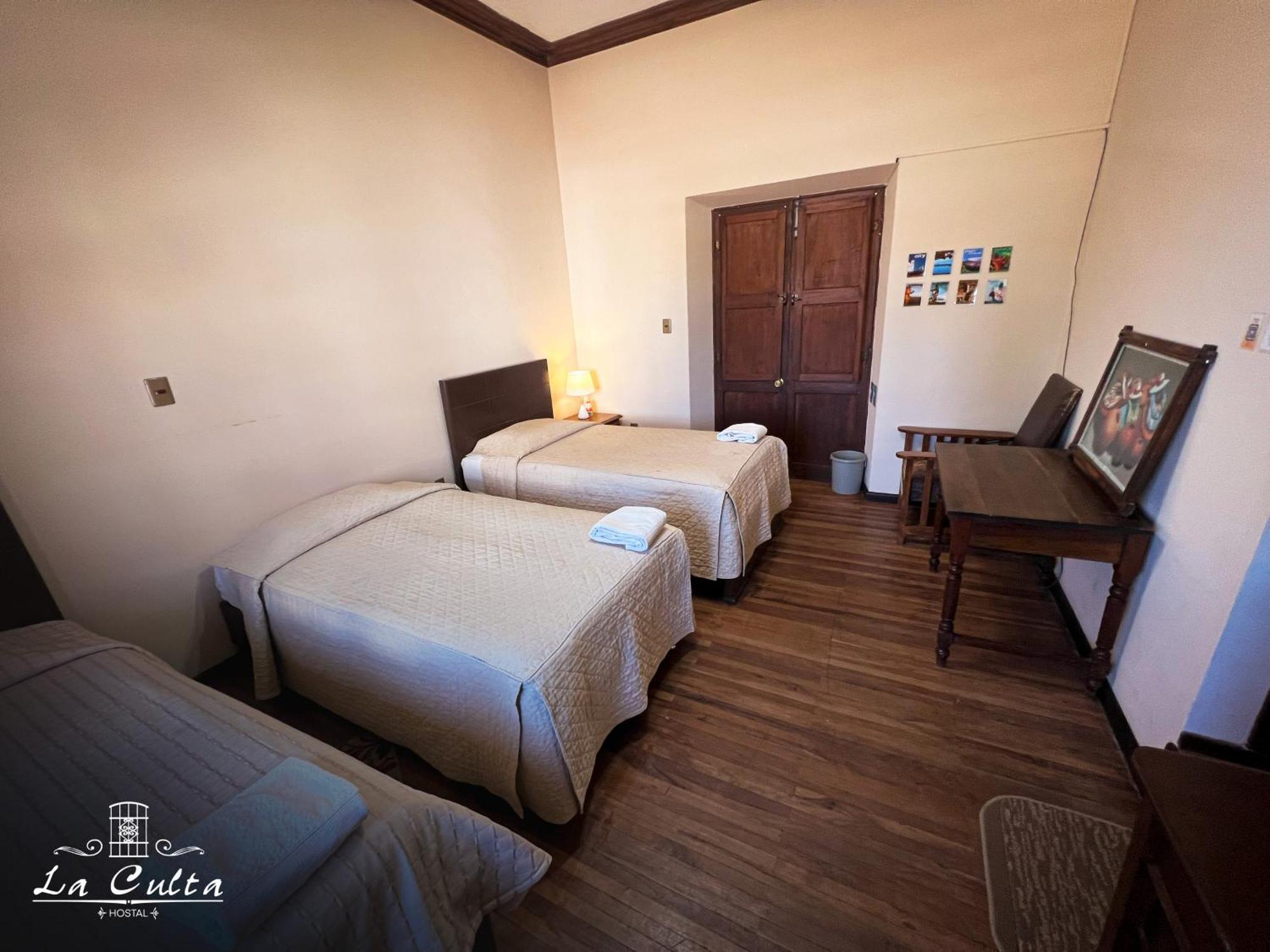 La Culta Hostal & Casa Cultural Сукре Екстериор снимка