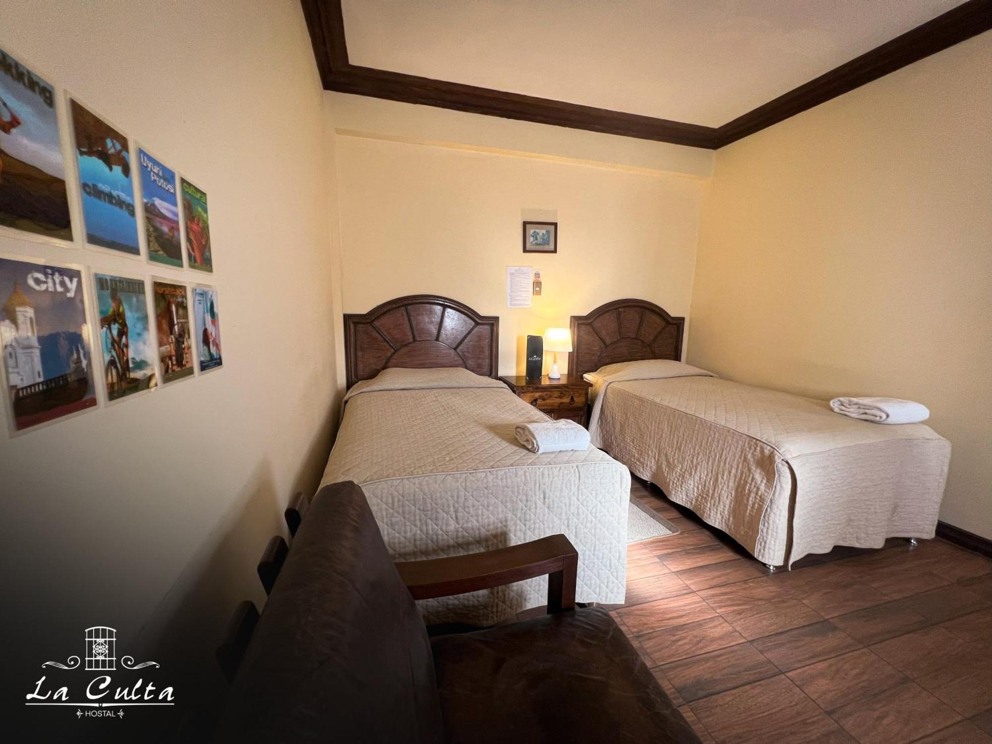La Culta Hostal & Casa Cultural Сукре Екстериор снимка